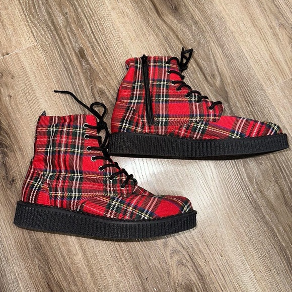 Sold - Picture 2 of 7